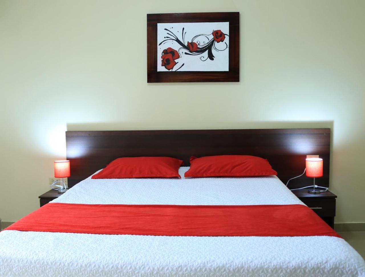 Hotel Pikeiro Blue Manta Dış mekan fotoğraf
